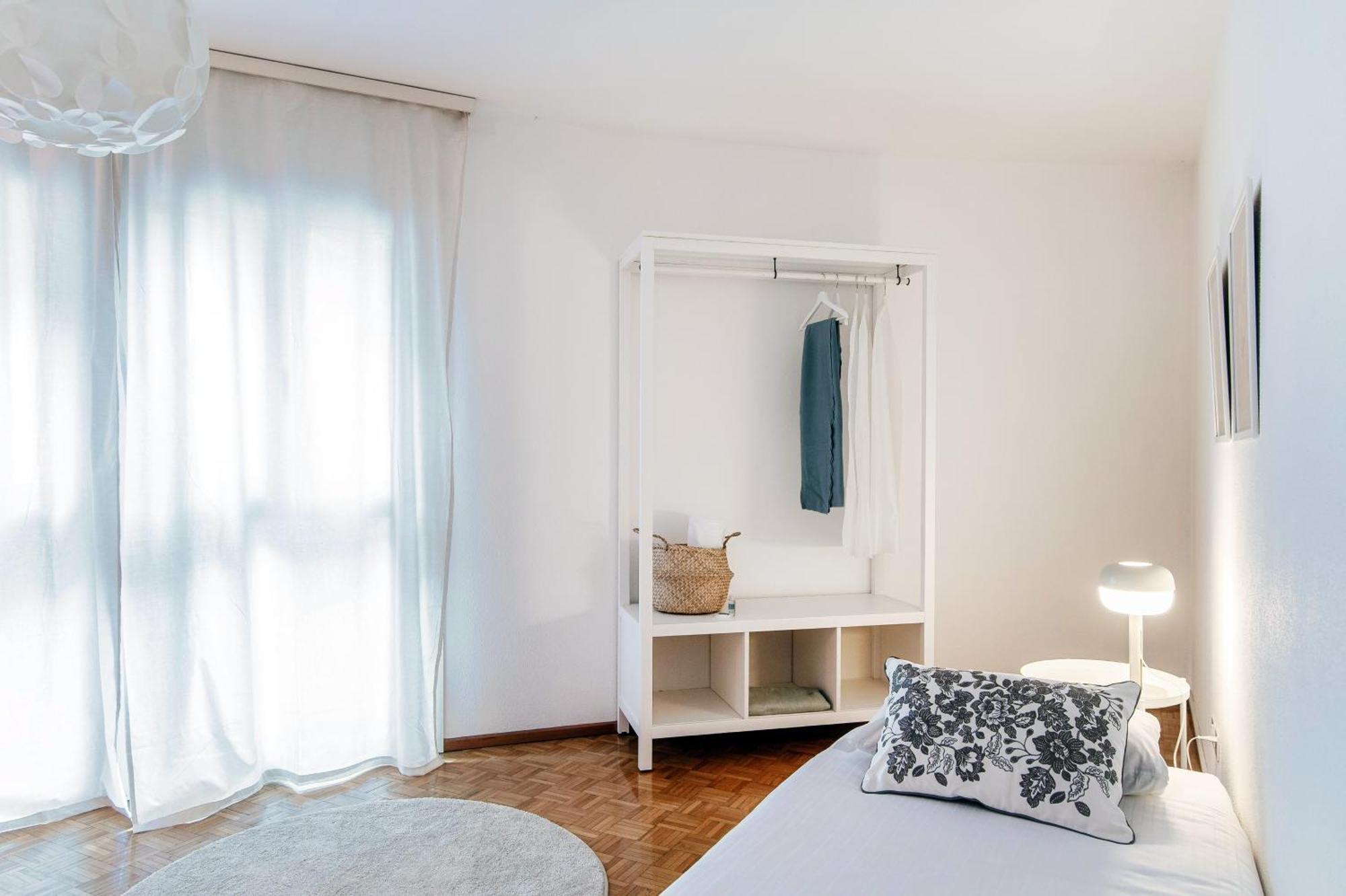 Pink Flat By Quokka 360 - Close To The Italian Border Apartment *